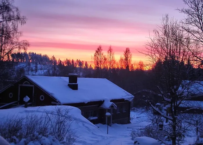 Nukula Guestrooms * Oravasaari